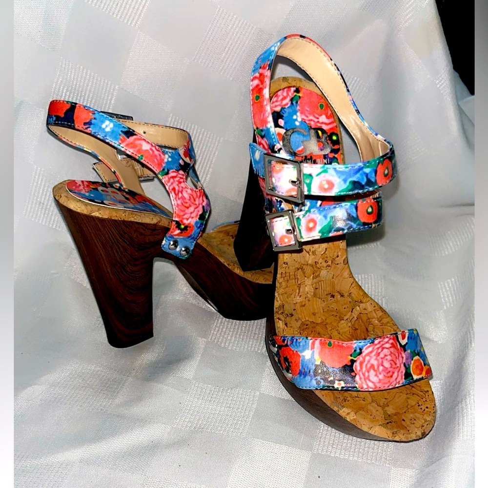 Gianni Bini Red and Blue Heels with Chunky Platform